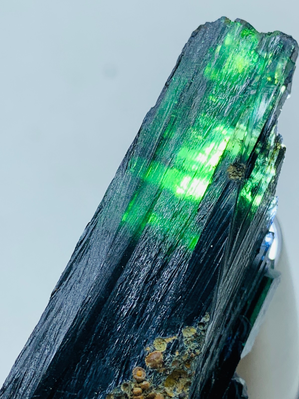 148ct 68mm TOP EXCELLENT BLUE GREEN VIVIANITE CRYSTALS Specimen FROM Brazil