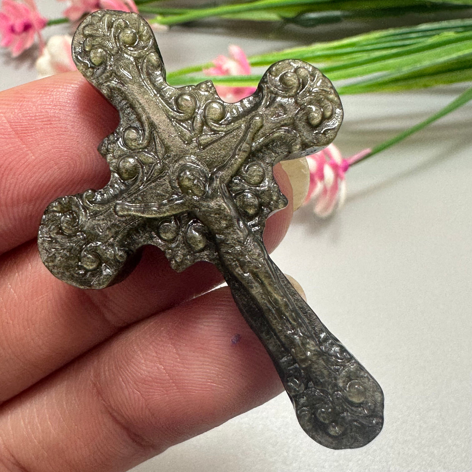 Natural Gold Obsidian Christianity Cross Quartz Jesus Crystal Reiki Healing 1PC