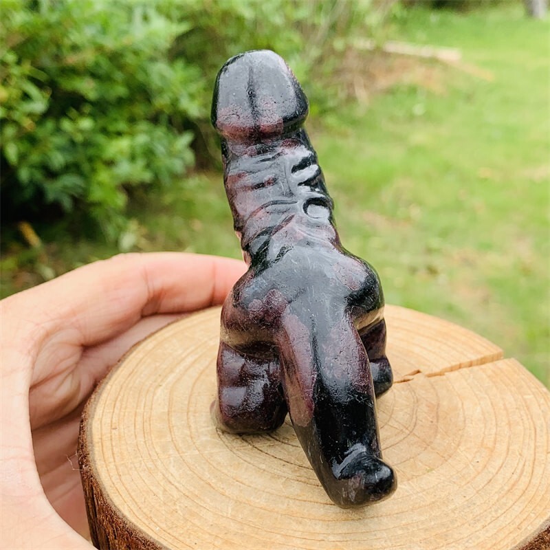1pc Natural garnet Dinosaur penis carved Quartz Crystal stone skull Reiki healin
