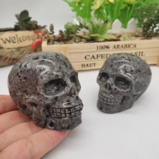 Natural Yooperlite Skull Head Carving Flame Quartz UV Reactive Reiki Home Decor