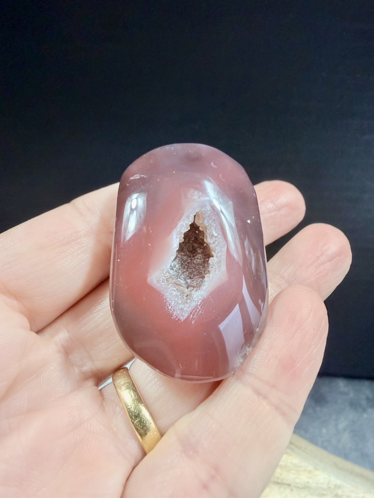 Crystal Mozambique Agate Natural Colour Chalcedony Geode crimson Druzy 39g (3)