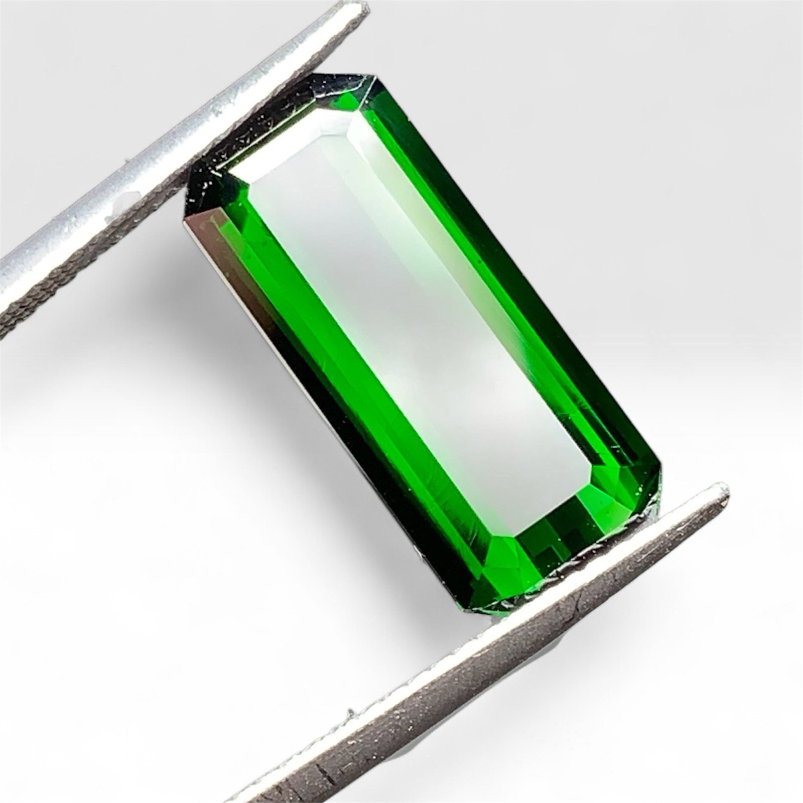Chrome Tourmaline Loupe Clean 5.2 Carats Open Color gemstone From Afghanistan