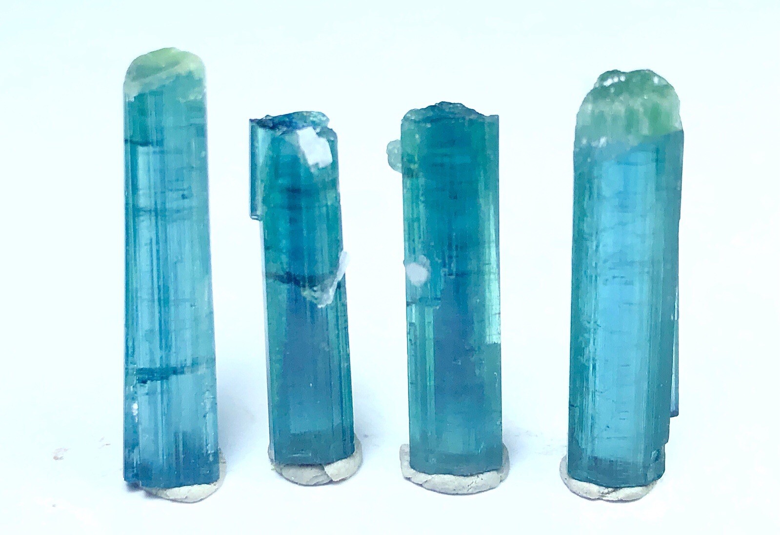 Beautiful Naturel Top Quality indicolite color Tourmaline crystal from afg