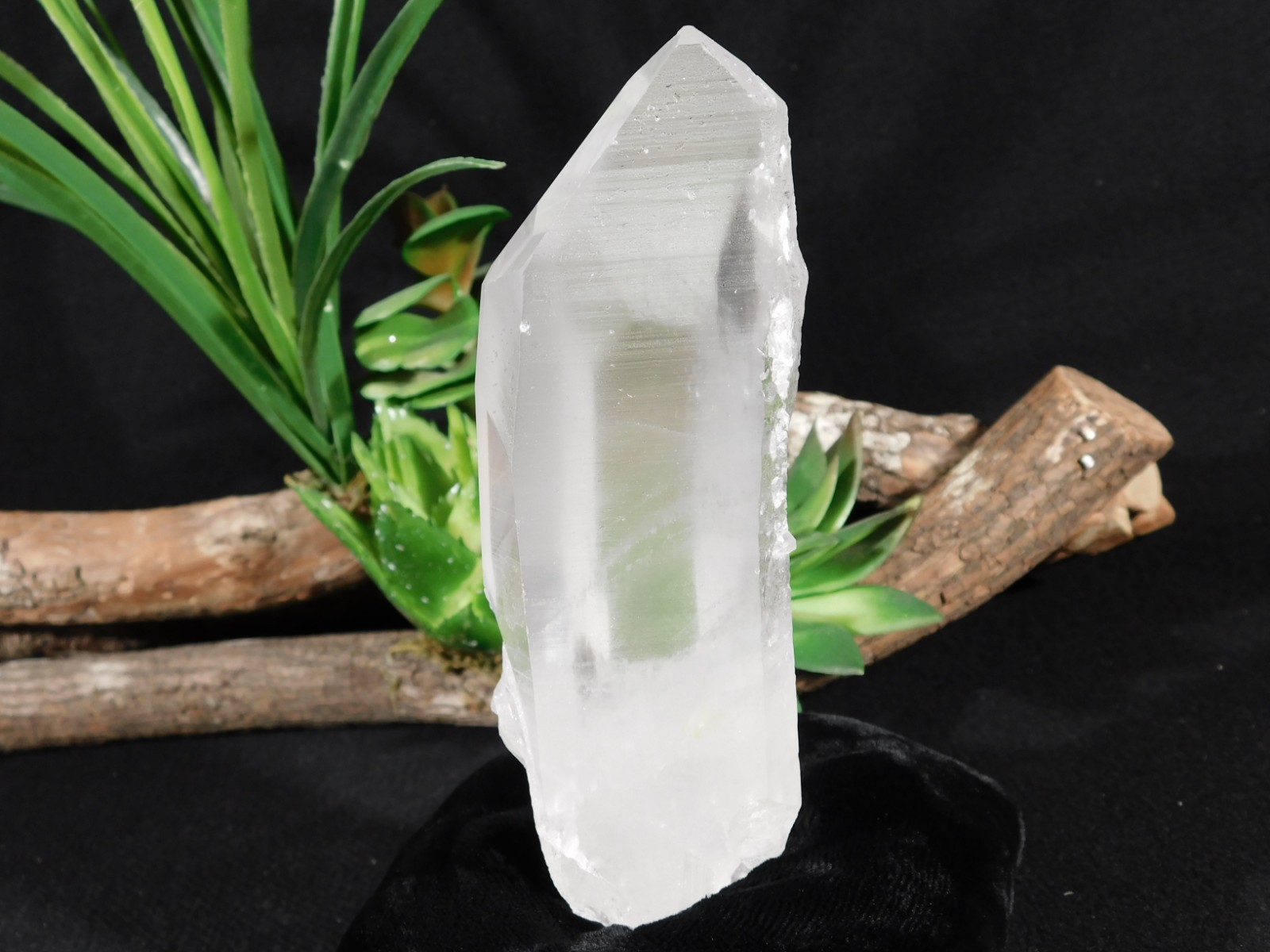 Big! Semi Translucent LEMURIAN Quartz Crystal From Brazil 443gr