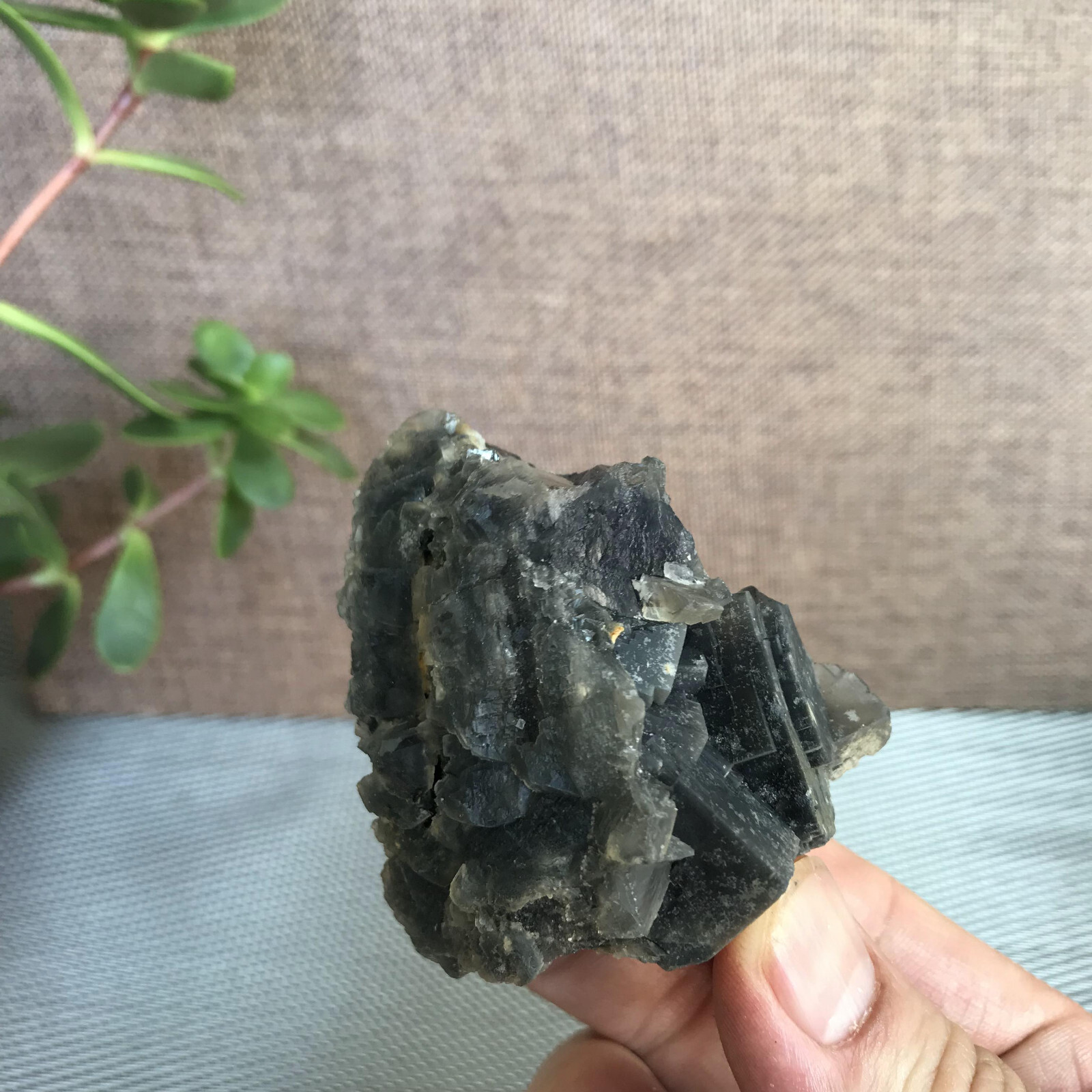 58mm NATURAL Grey Cubic FLUORITE Crystal Cluster Mineral Specimen 170g A1287