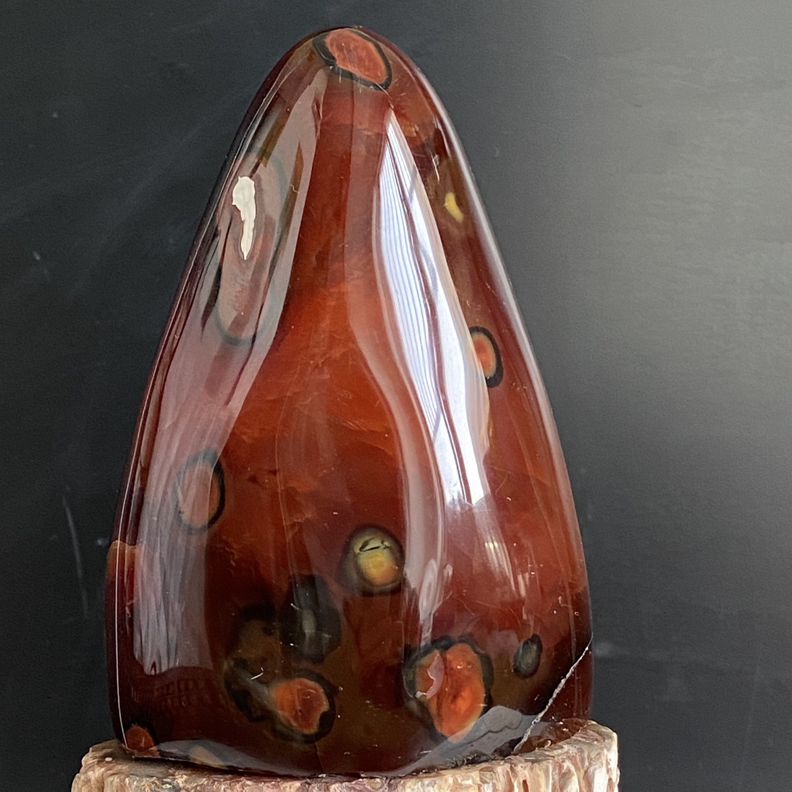 95mm380g Beautiful Deep Red Agate Carnelian Palm Geode Reiki Crystal Md Y138