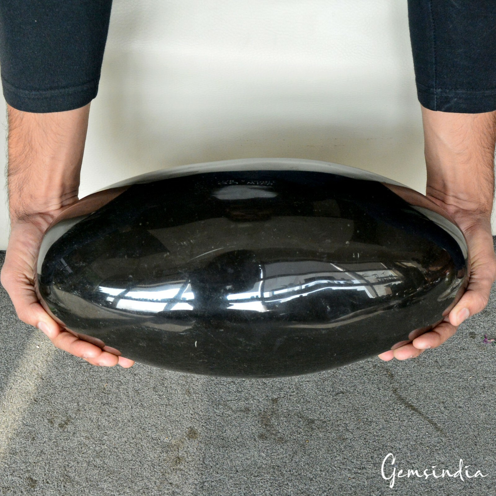 Superb Huge 15.5″ Black Obsidian Crystal Healing High Polish Stone Lingam 22.2kg