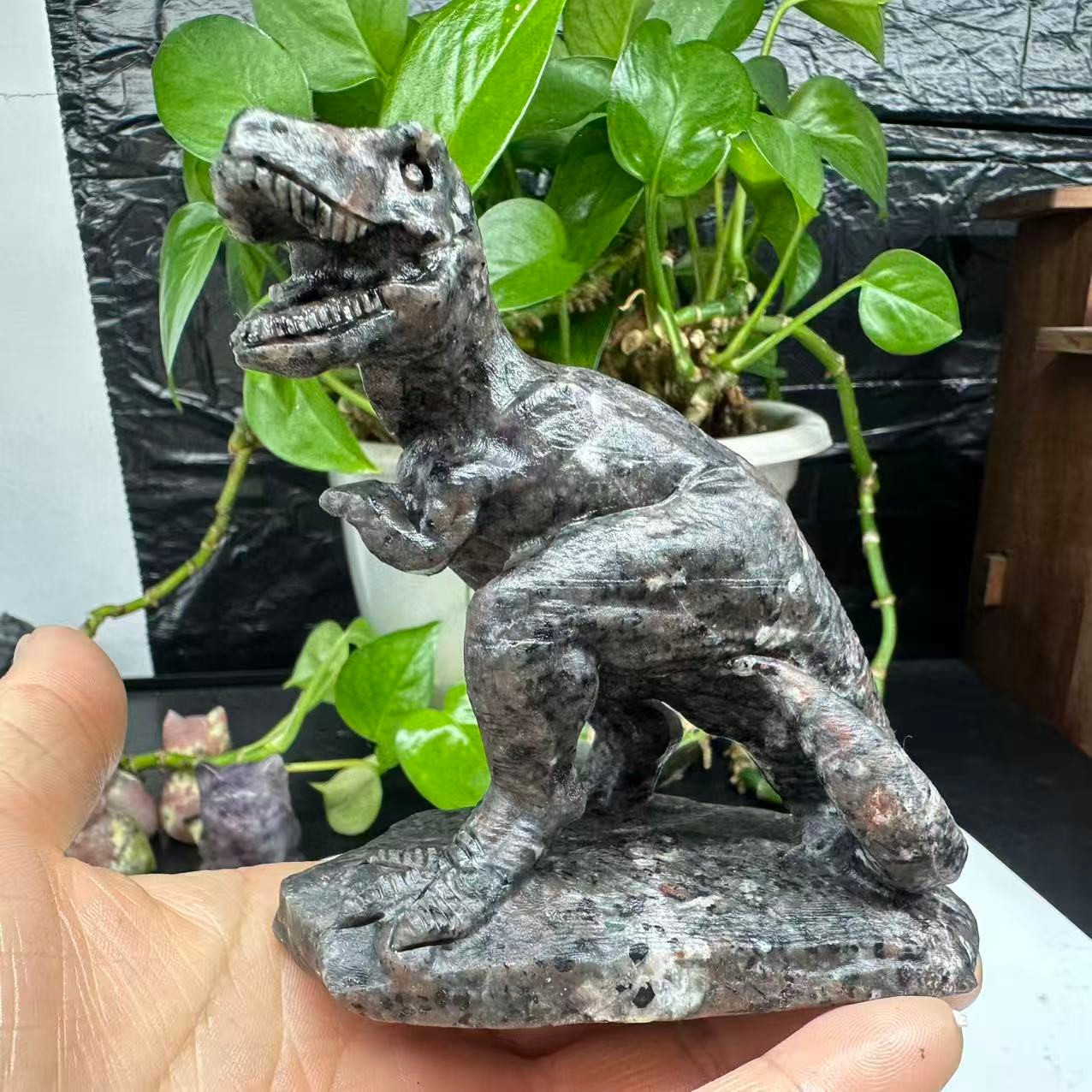 1pc Natural Yooperlite Quartz Carved Dinosaur Skull Reiki Healing Decor Gift