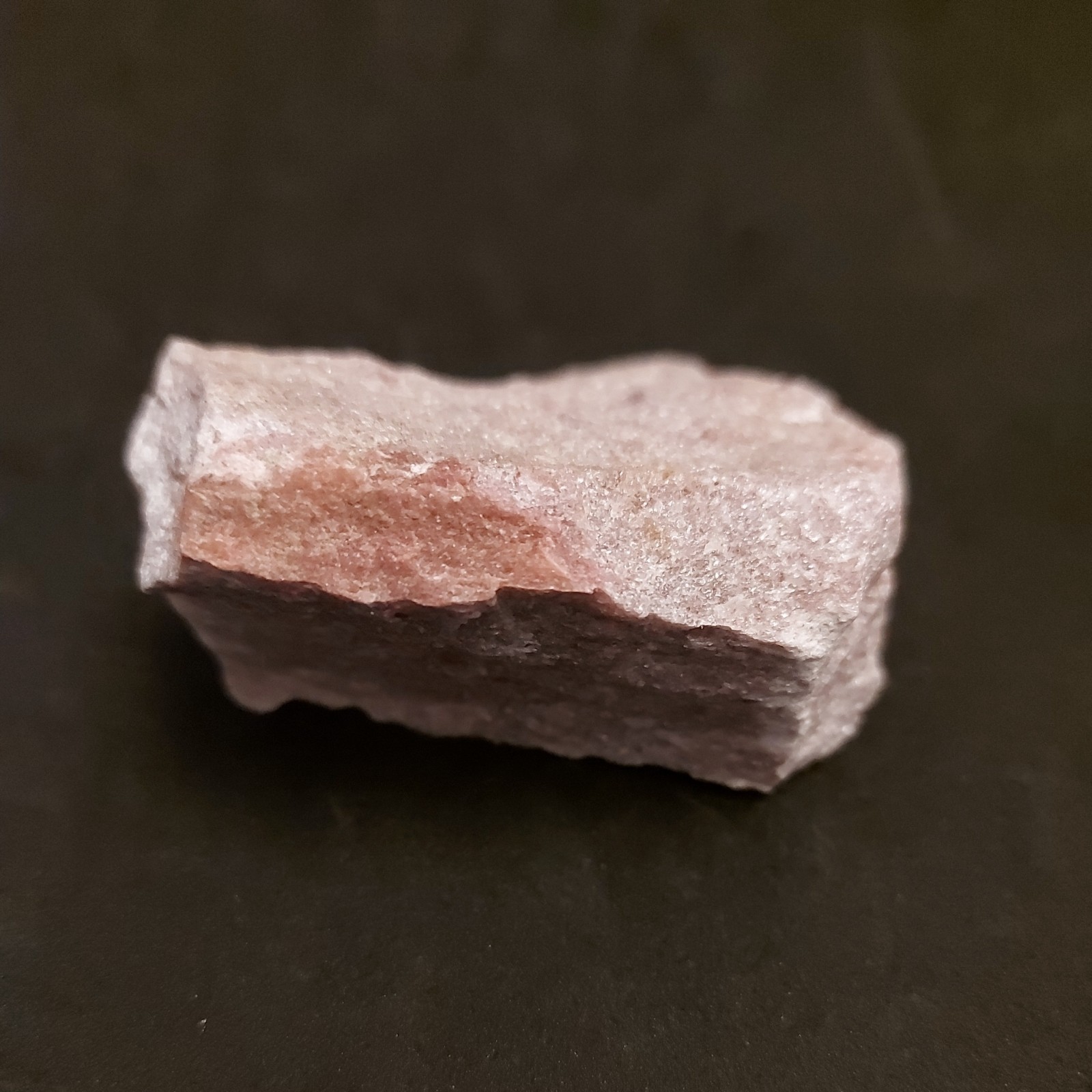Thulite Raw, Natural, Crystal .4.5cm X 5cm X 2.5cm, 91gram