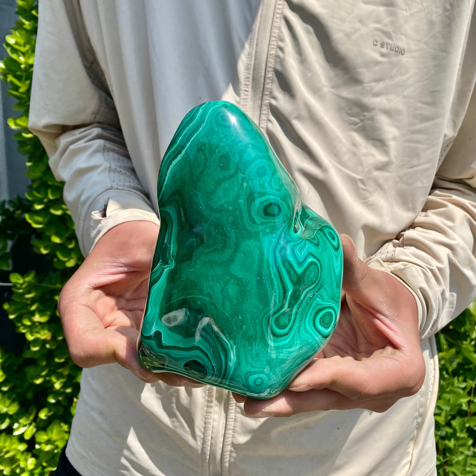 3.74LB Natural glossy Malachite transparent cluster rough mineral sample