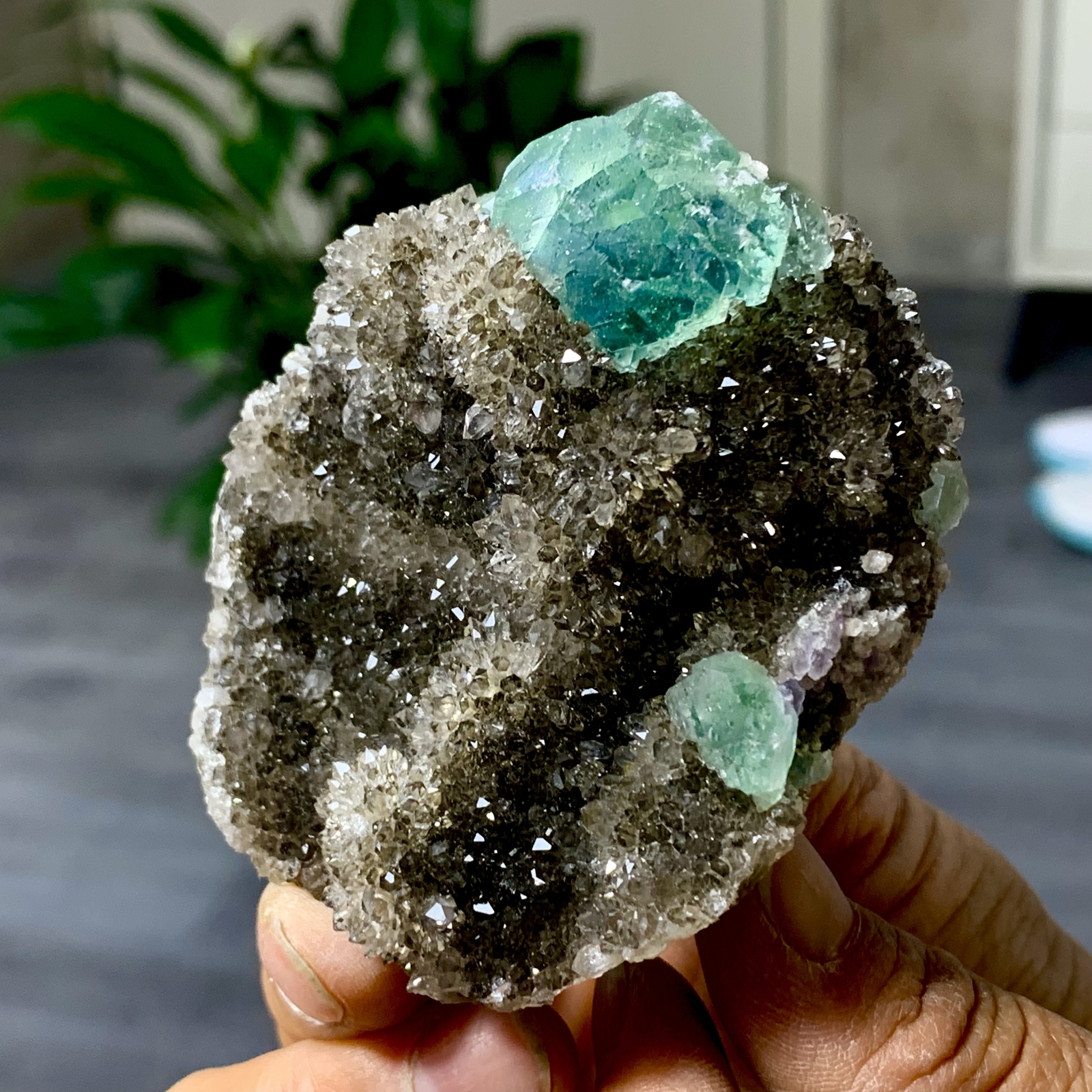 163G Rare Transparent blue-green Cube Fluorite Mineral Crystal Specimen/China