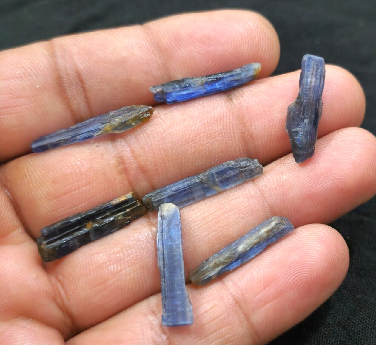Glowing A+ Blue Kyanite Raw Shards 7 Piece Lot Rough 20-25 MM For Jewelry Making