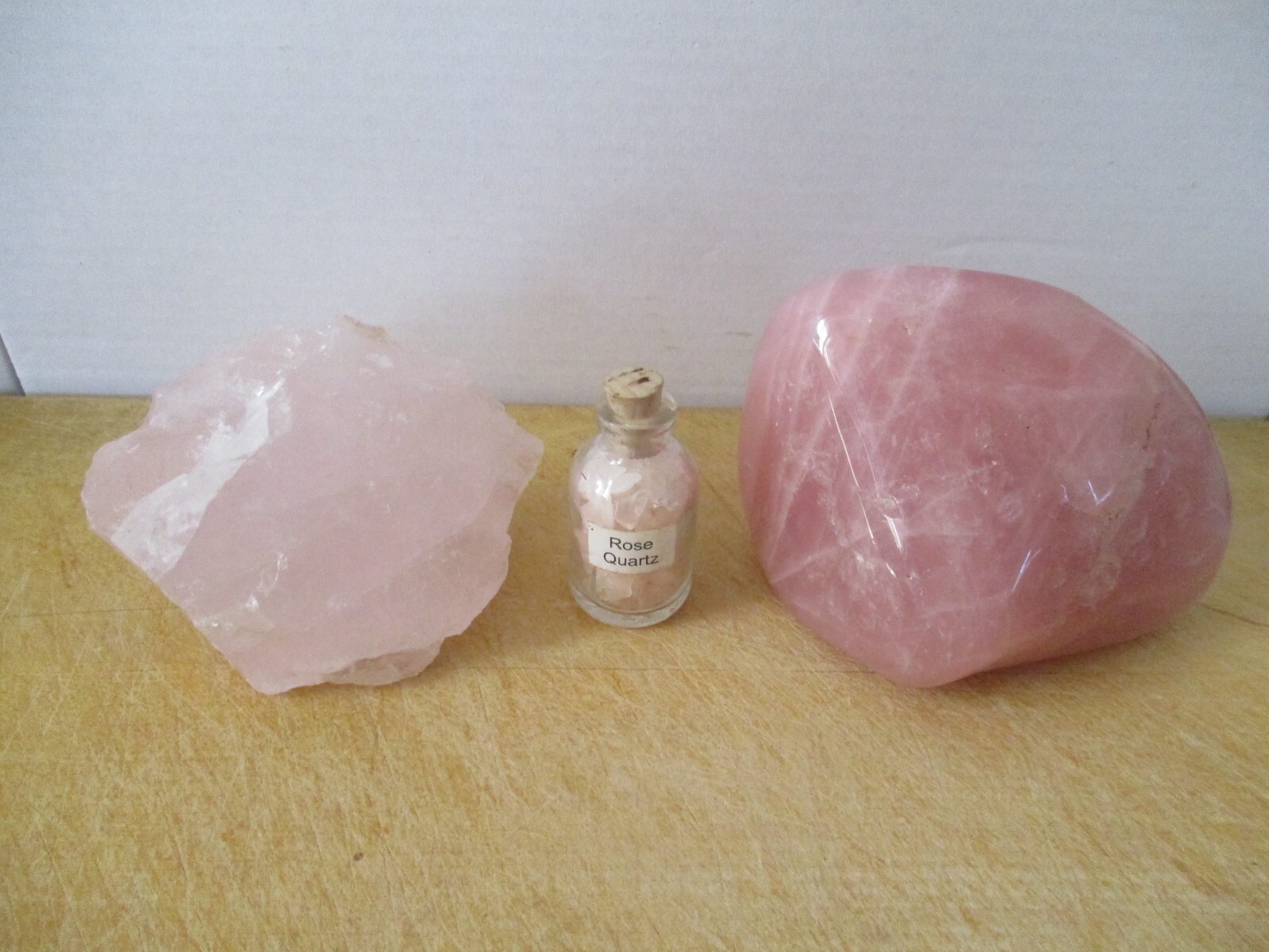 Natural Rose Quartz; 314 gr Polished & 192 gr Rough Mineral Specimans & Chips