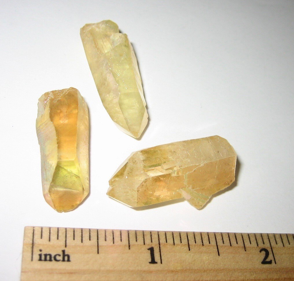 3 BEAUTIFUL 1″-1.3″ SUNSHINE AURA QUARTZ CRYSTAL POINTS (TREATED IN USA) 17g *2