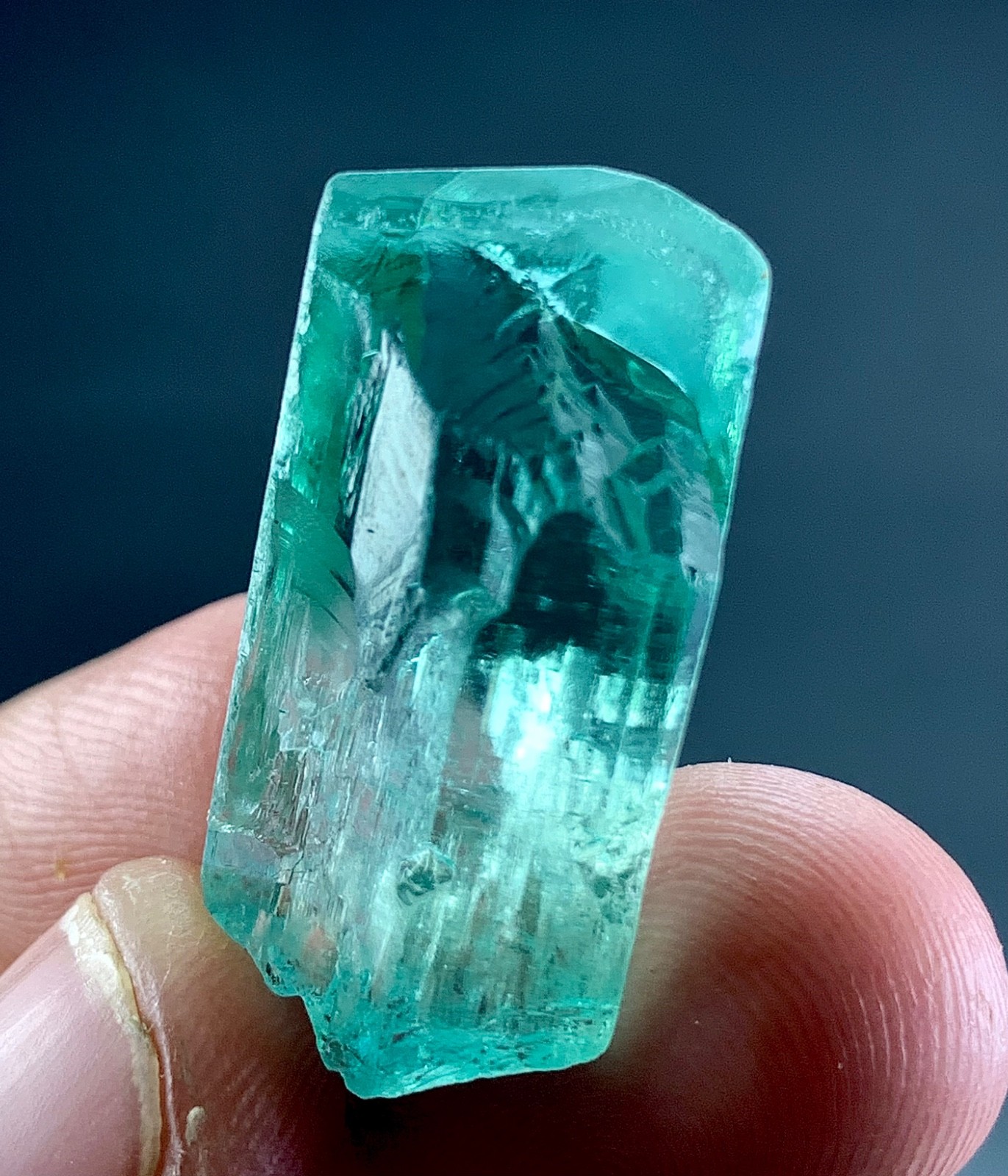 Hiddenite Kunzite Crystal From Afghanistan 50 Carat