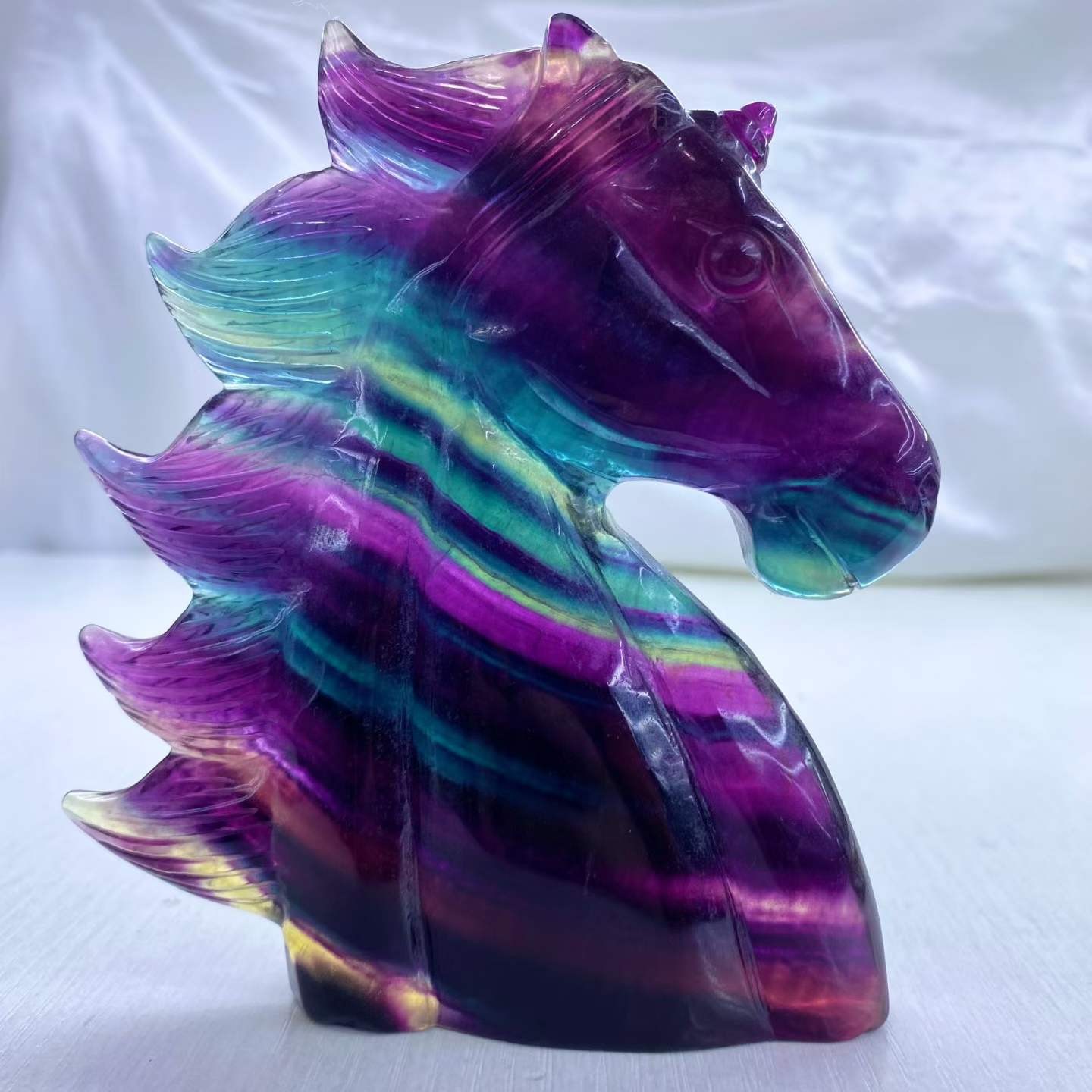 530g Natural Color Fluorite Quartz Carved Unicorn Skull Crystal Reiki Decor