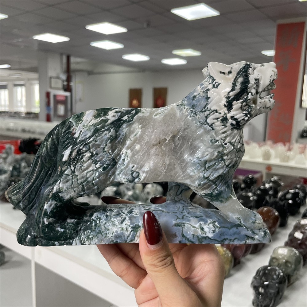 2.7LB 7.8″ Natural Moss Agate Wolf Statue Carving Crystal Heal Carved Decor