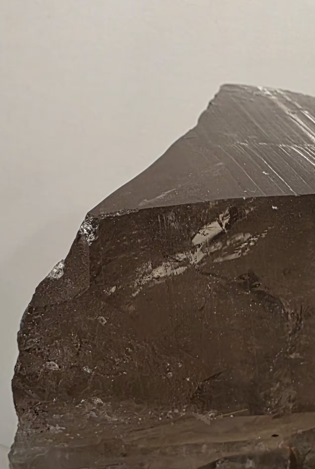 Natural Smoky Crystal Quartz Semi-polished Point Reiki Healing 3LB 5″ CHIPPED