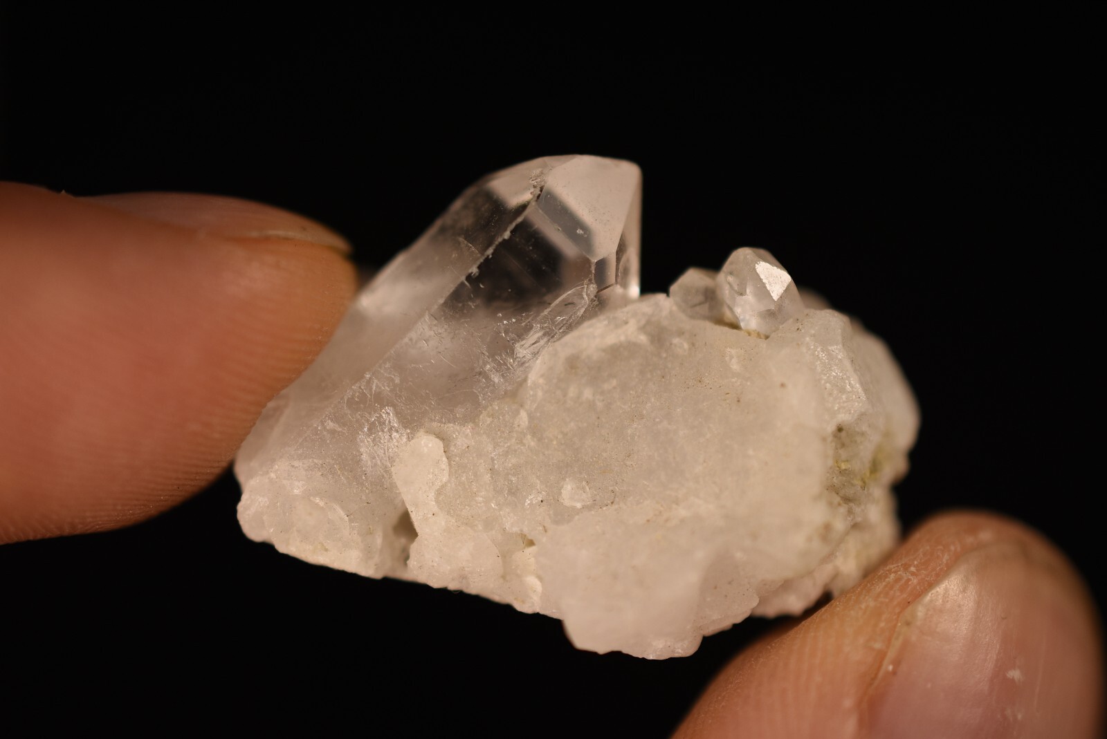 4 *QUARTZ CRYSTAL* Clusters 2-4cm 31.2g Clear Healing Gift Master Healer