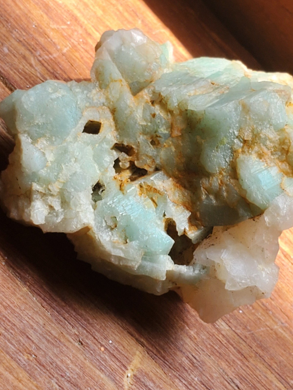 Colombian Emerald Crystal Specimen w/ Terminated Quartz on Matrix – Muzo