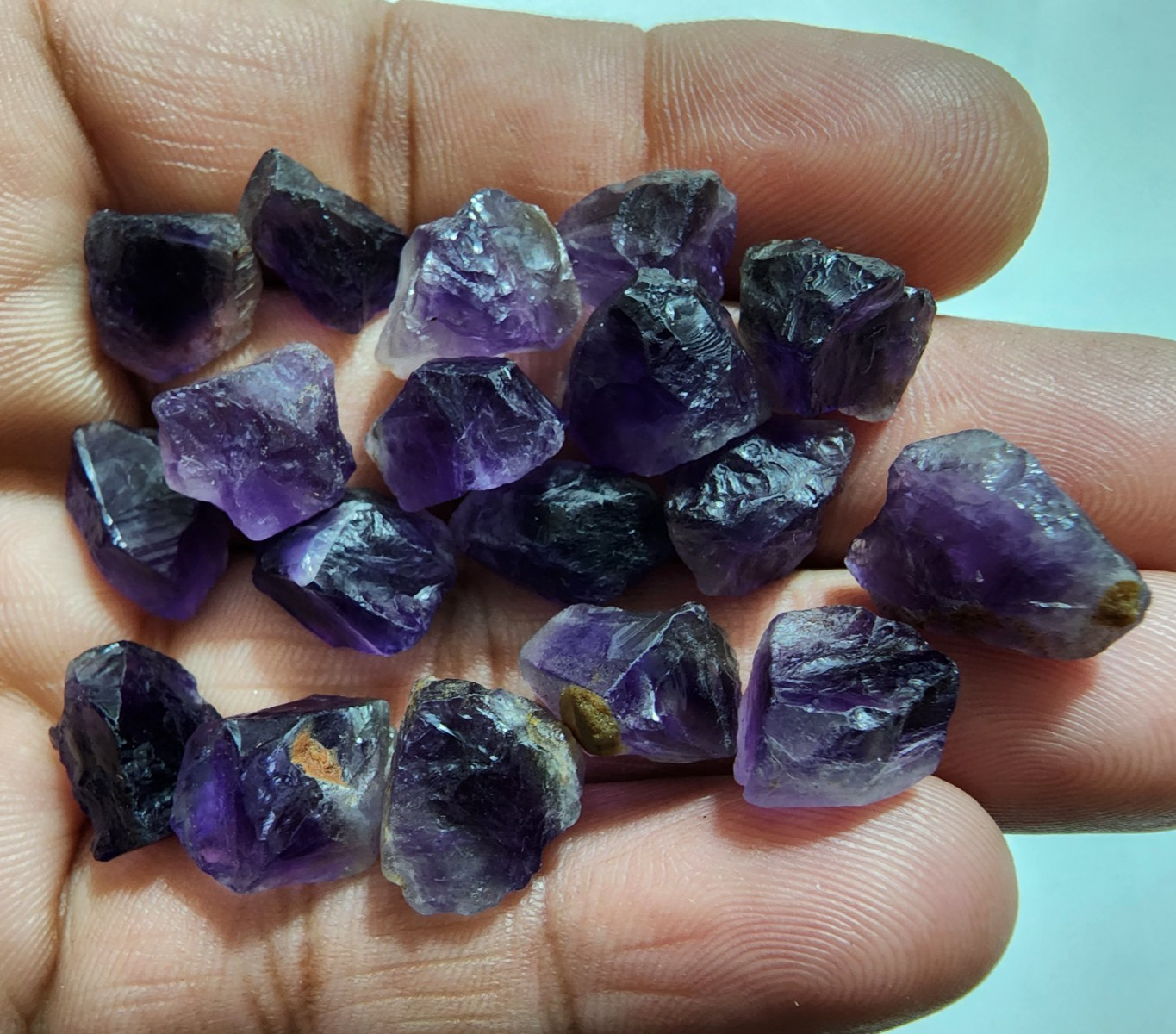 18 Pcs Attractive Purple Amethyst Rough Gemstone Raw Size 10-14 MM Crystal Rough