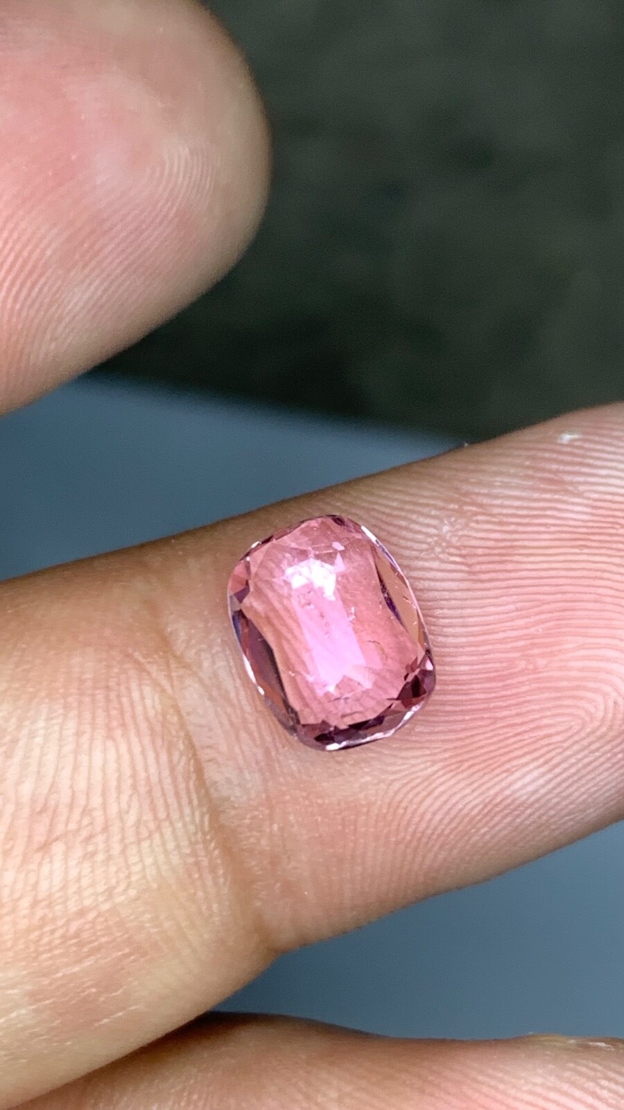 1.65 Ct Rare Natural Colour‑Change Gemstone – Pink to Golden Cut Stone from Afg