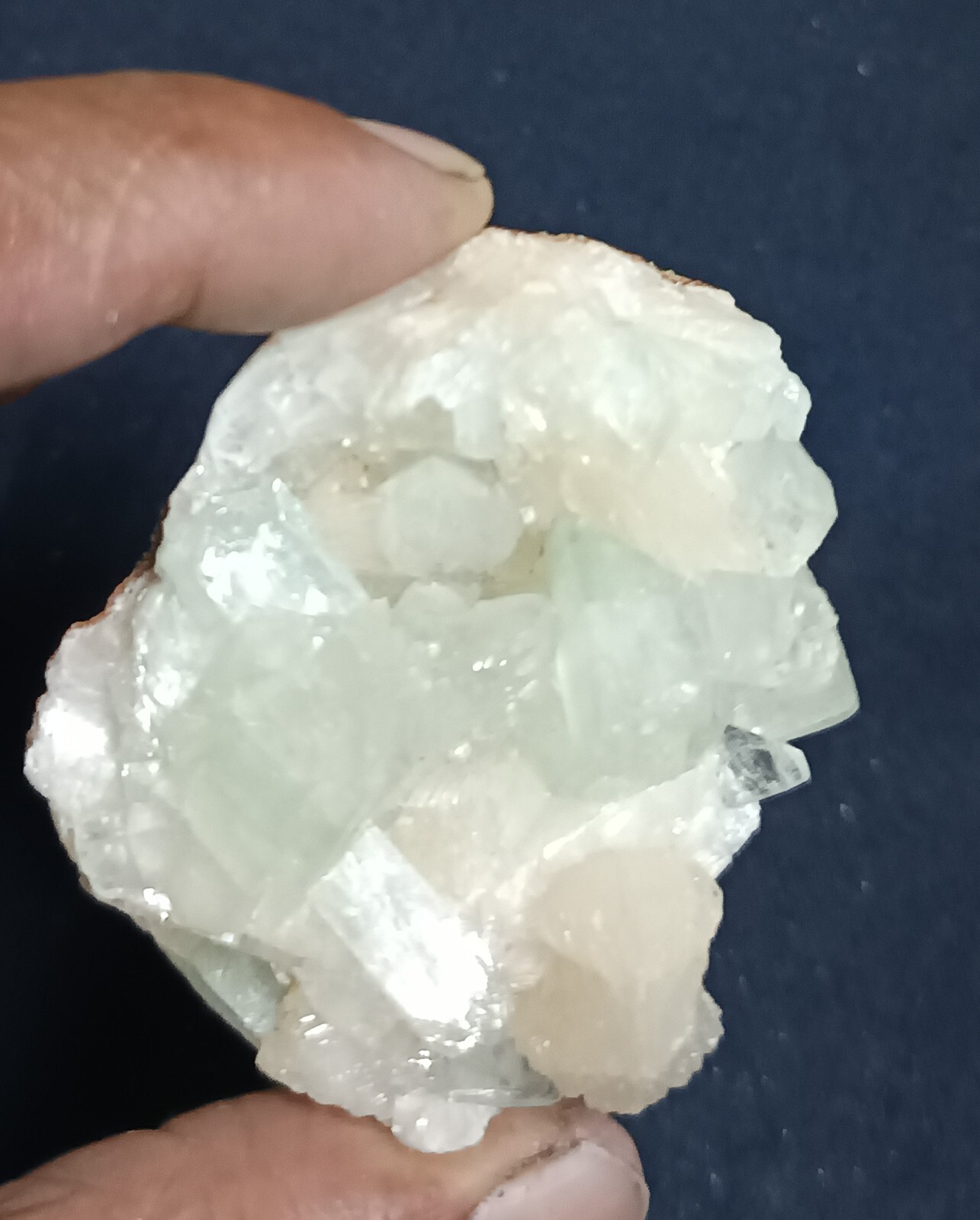APOPHYLLITE AND STILBITE NATURAL MINERALS STONE