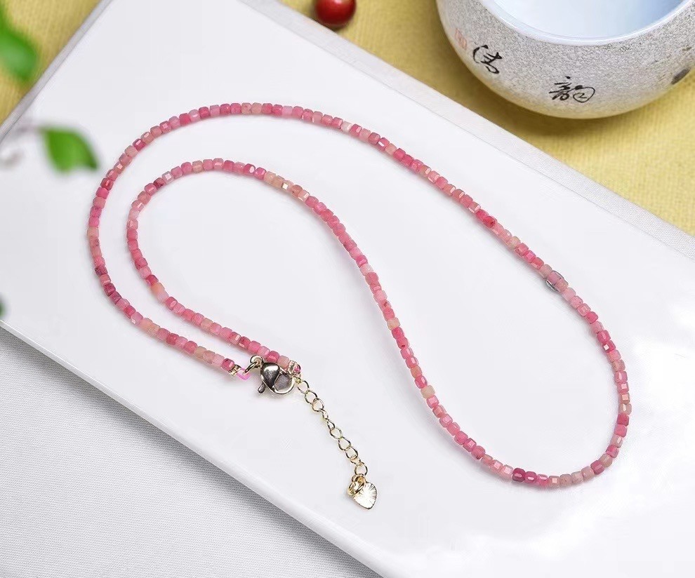 Natural Redwood grain Crystal Choker Healing Dainty Women’s Necklace
