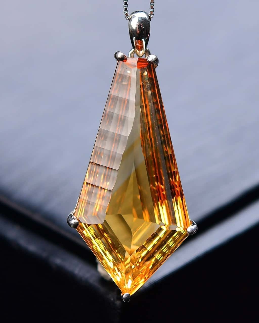 Top-quality Natural Citrine Quartz Crystal 925 silver inlay 39mm Pendant Healing