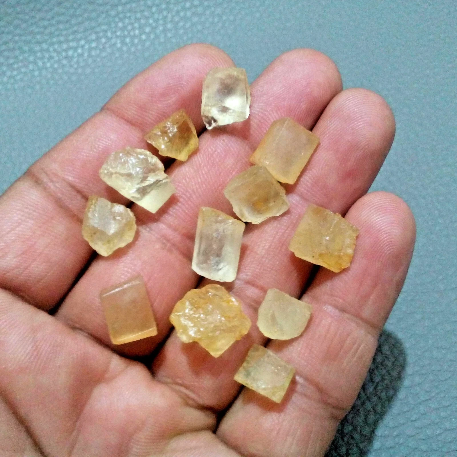 Beautiful A+ 12 Pcs Lot Yellow Scapolite Rough 66 Crt Loose Gemstone For Jewlery