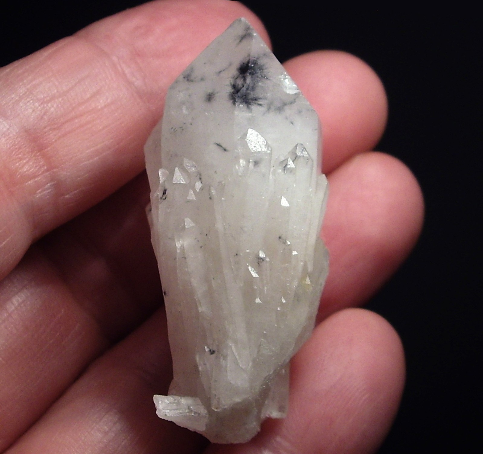 Nice Hollandite Star Quartz from Madagascar 29g