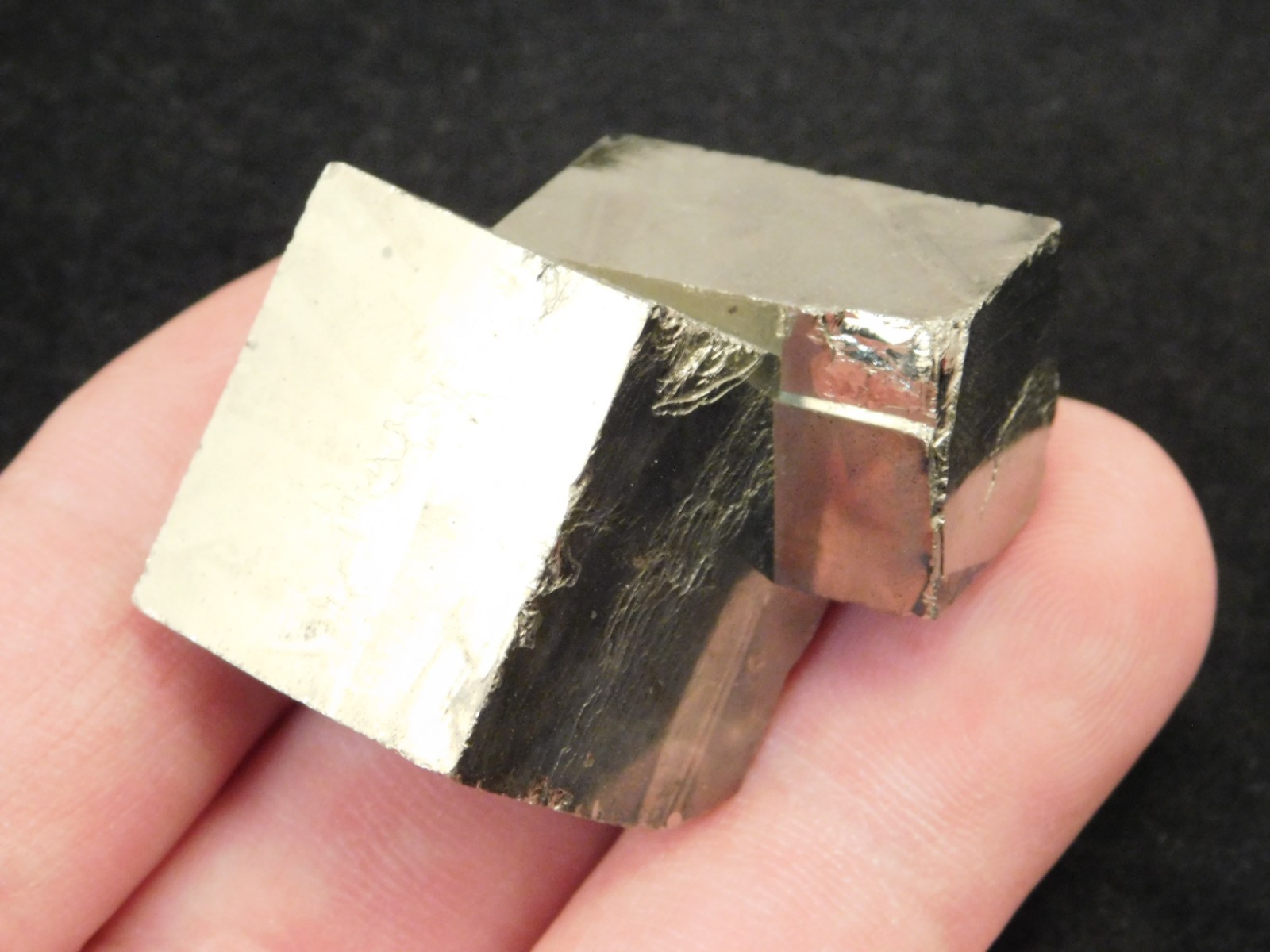 Nice and 100% Natural PYRITE CUBE TWIN From Peru 75.5gr