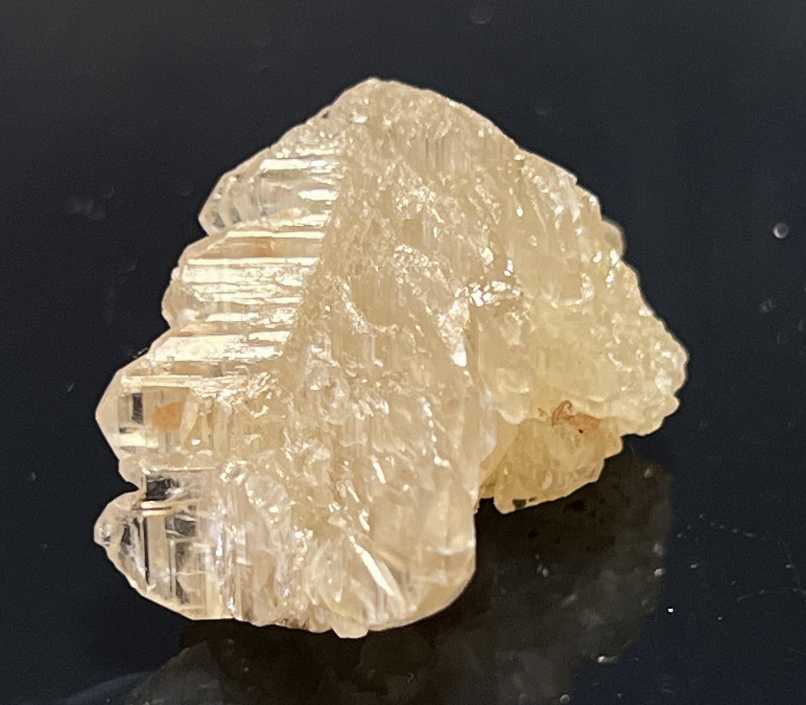 26mm 16g Fluorescent Cerussite crystal mined from Morocco, Natural Mineral