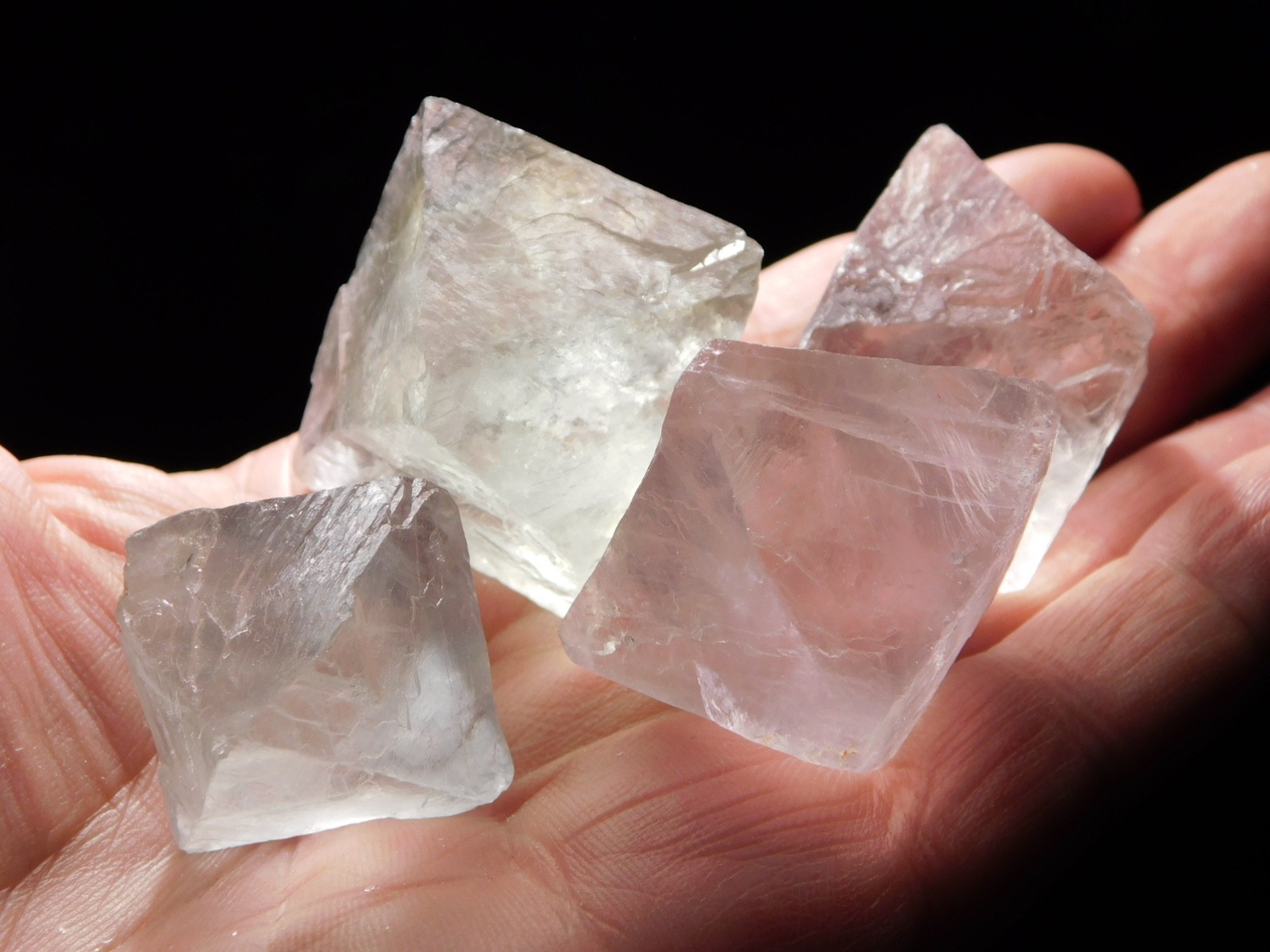 Lot of FOUR! AAA Fluorescent Semi Translucent FLUORITE Octahedron Crystals 188gr