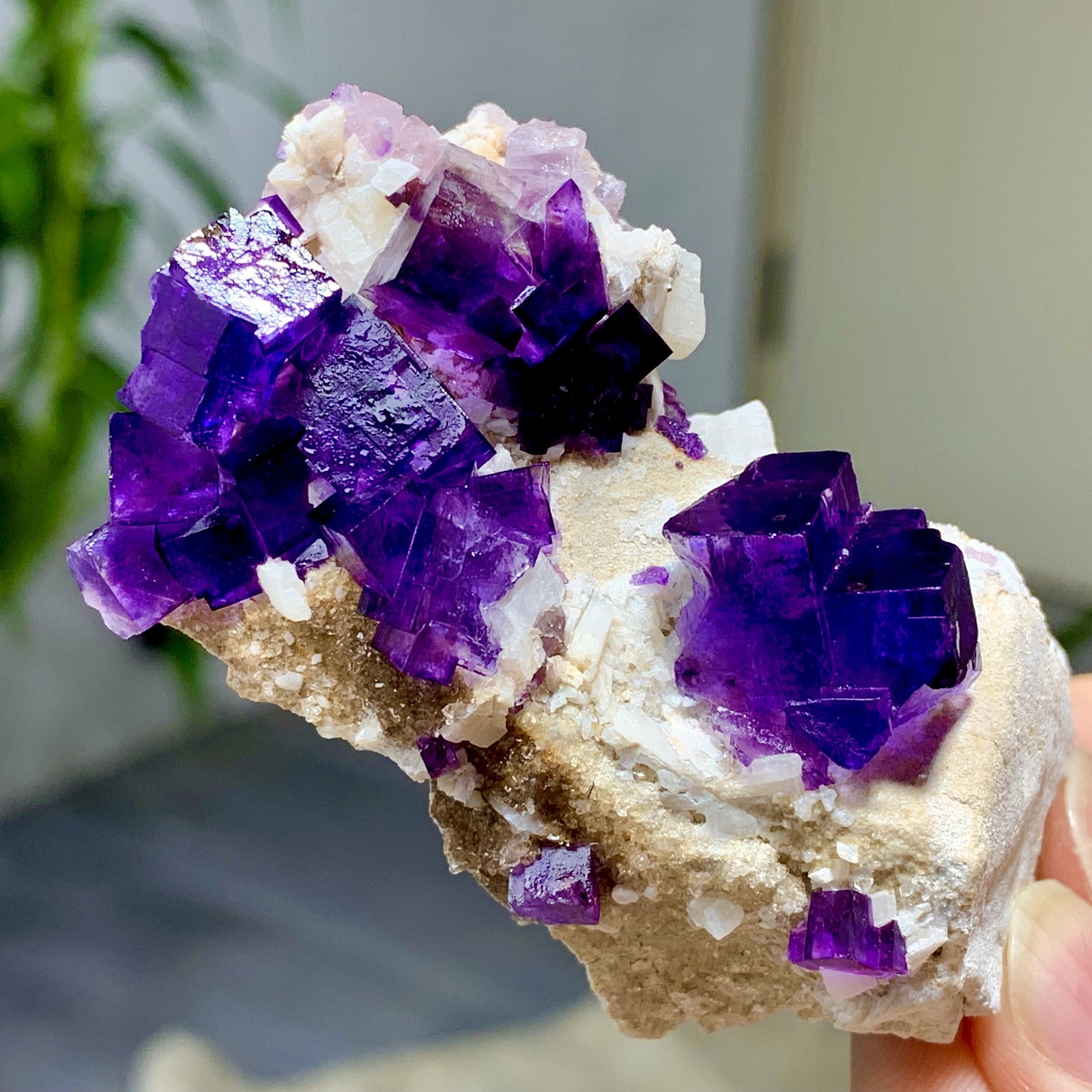 100G Natural Yaogangxian Step-type Purple Fluorite High Quality Collectibles