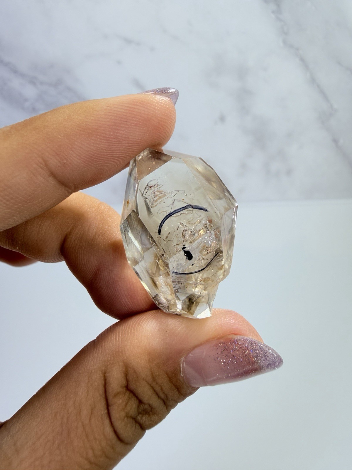 High Luster Enhydro Quartz w/ Moving Bubble &/or Carbon/Black Inclusions,A516