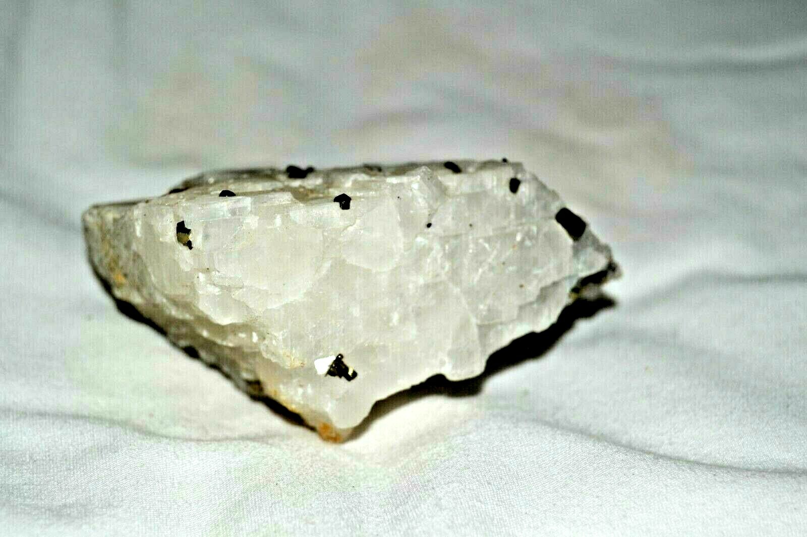 Raw Pyrite Crystals on Quartz Matrix Mineral Specimen Fools Gold Cubes 110g 2.5″