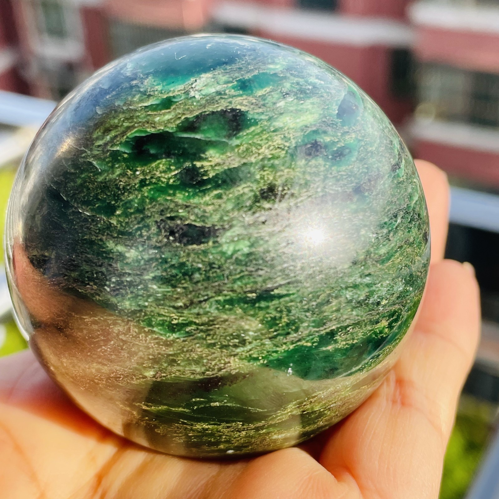 290G Natural emerald ball spiritual healing F3