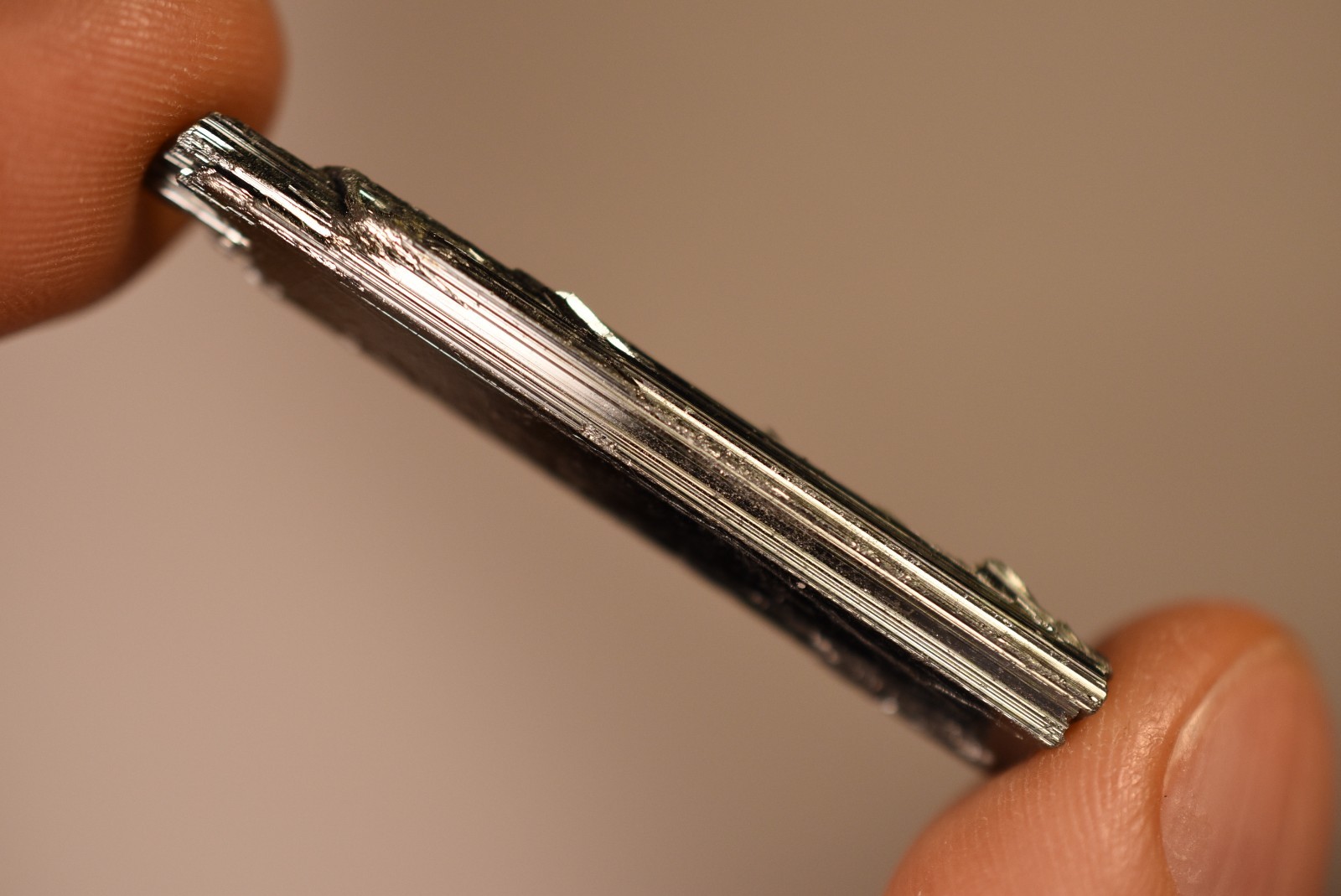 *STIBNITE* Crystal Specimen 4.8cm 7.3g Natural Rough China