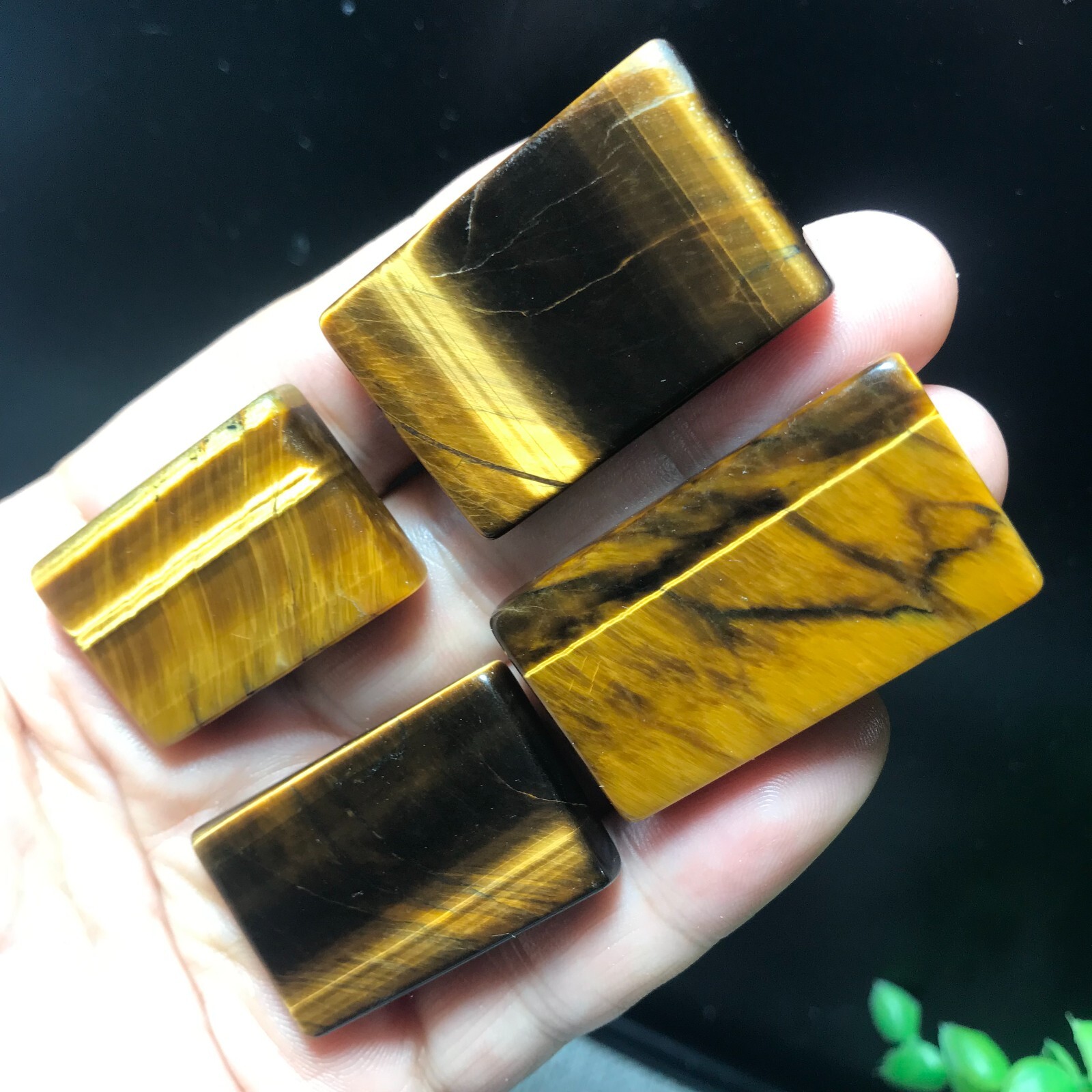 4pcs 51g Natural Tiger Eye Gemstone rectangular pendant 841