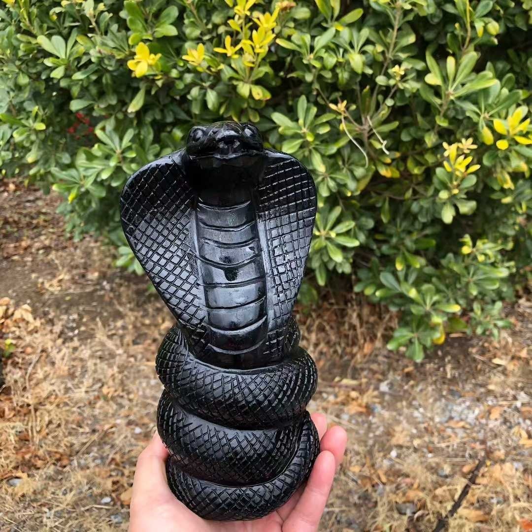 Natural obsidian quartz hand-carved snake skull crystal healing reiki healing