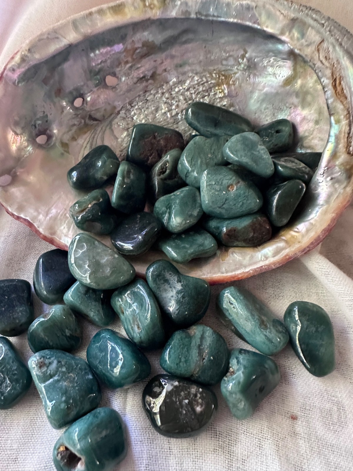1X Mtorolite Tumbled Stone LG 20-30mm Reiki Healing Crystal Peace Calm Wisdom