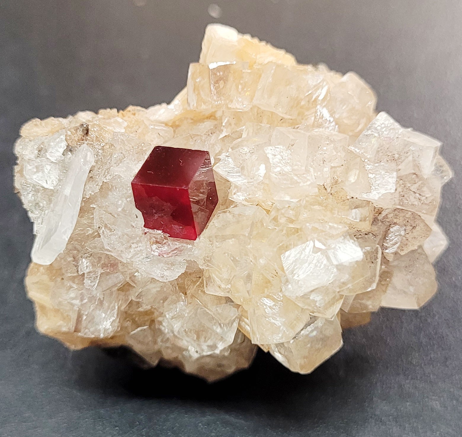 210 Ct. Rhodochrosite Crystal Sweet Home Mine Colorado Natural Raw Stone Crystal