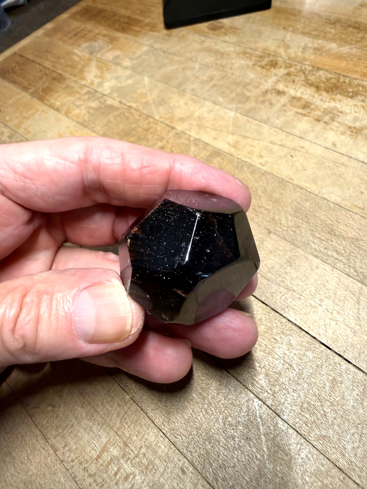 Red Garnet Crystal Gemstone Trapezohedron Carved Shaped Specimen 008