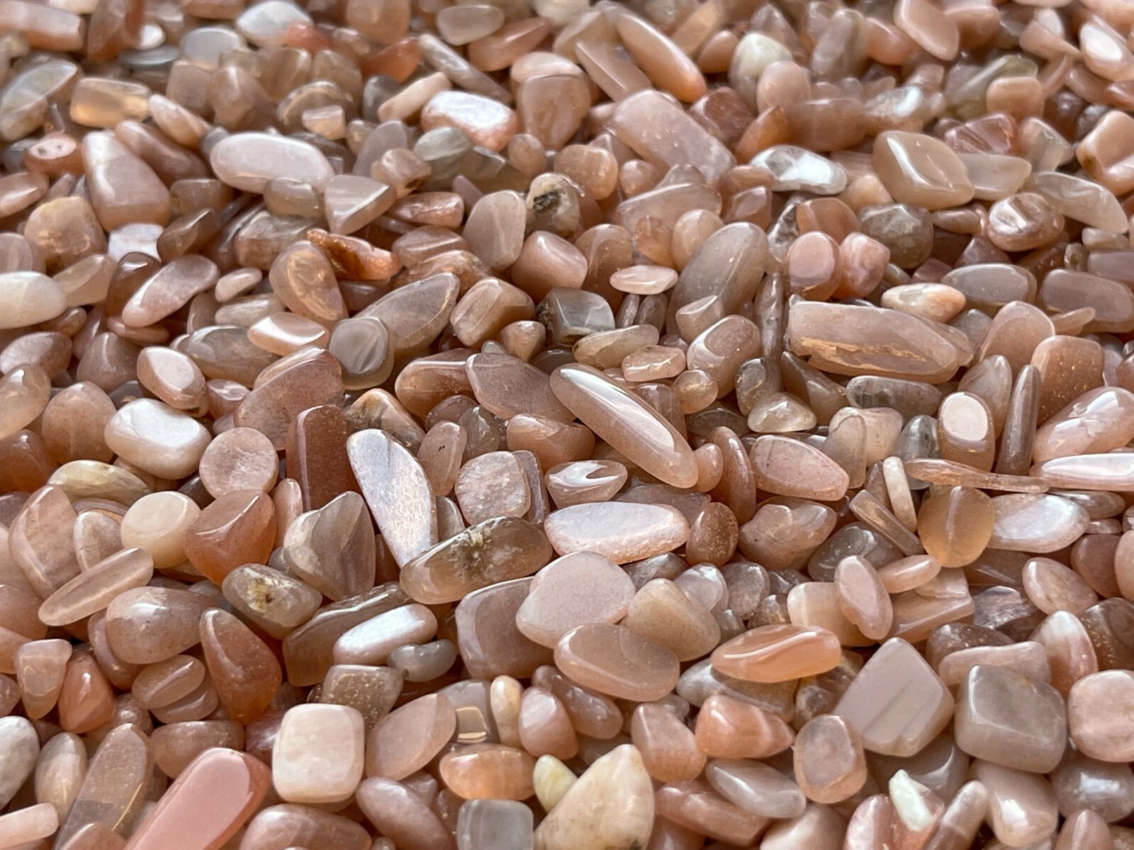 Grade A++Peach Moonstone Semi Tumbled Gemstone Chips 5-18mm, Wholesale Bulk Lot