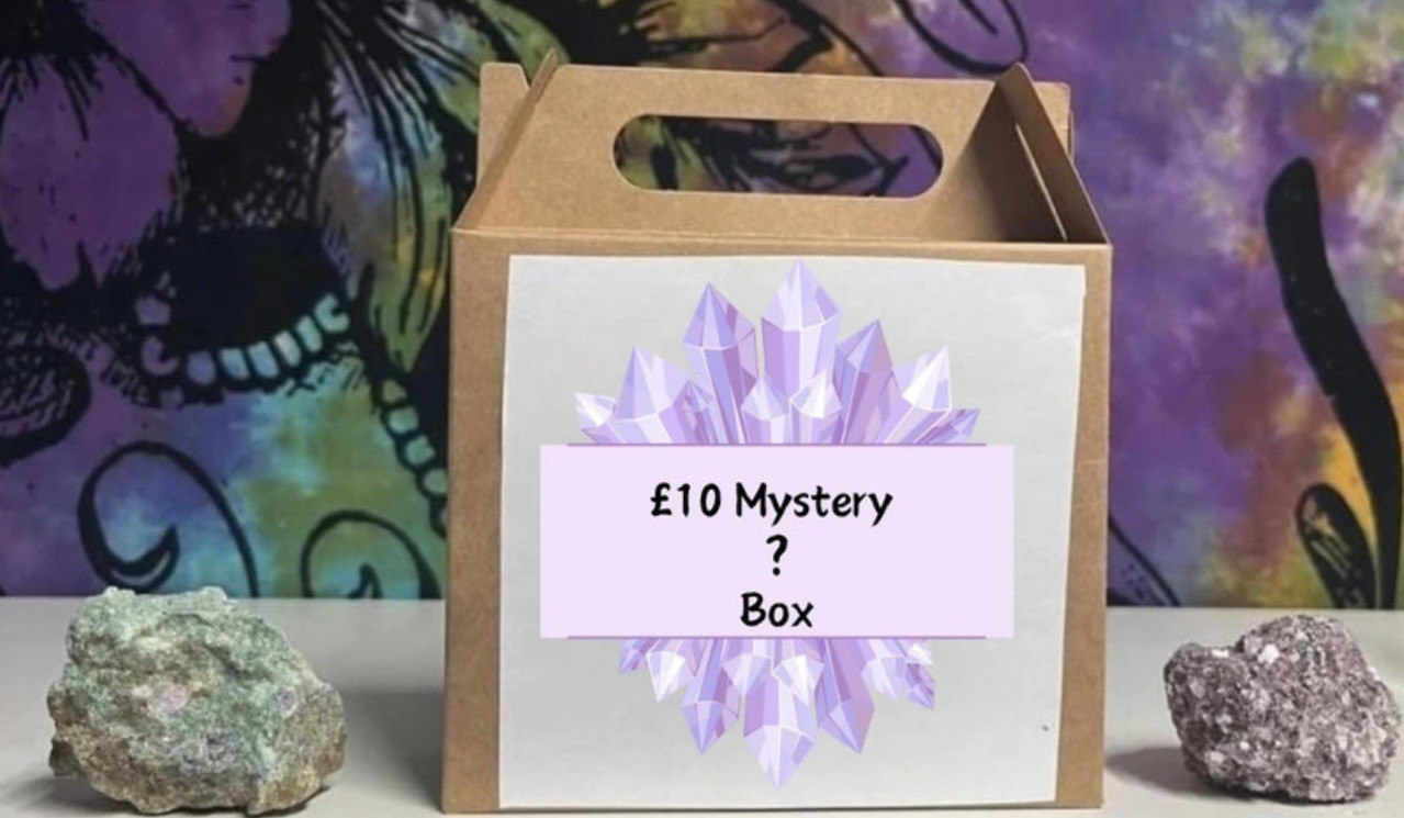 £10 Crystal Mystery Box