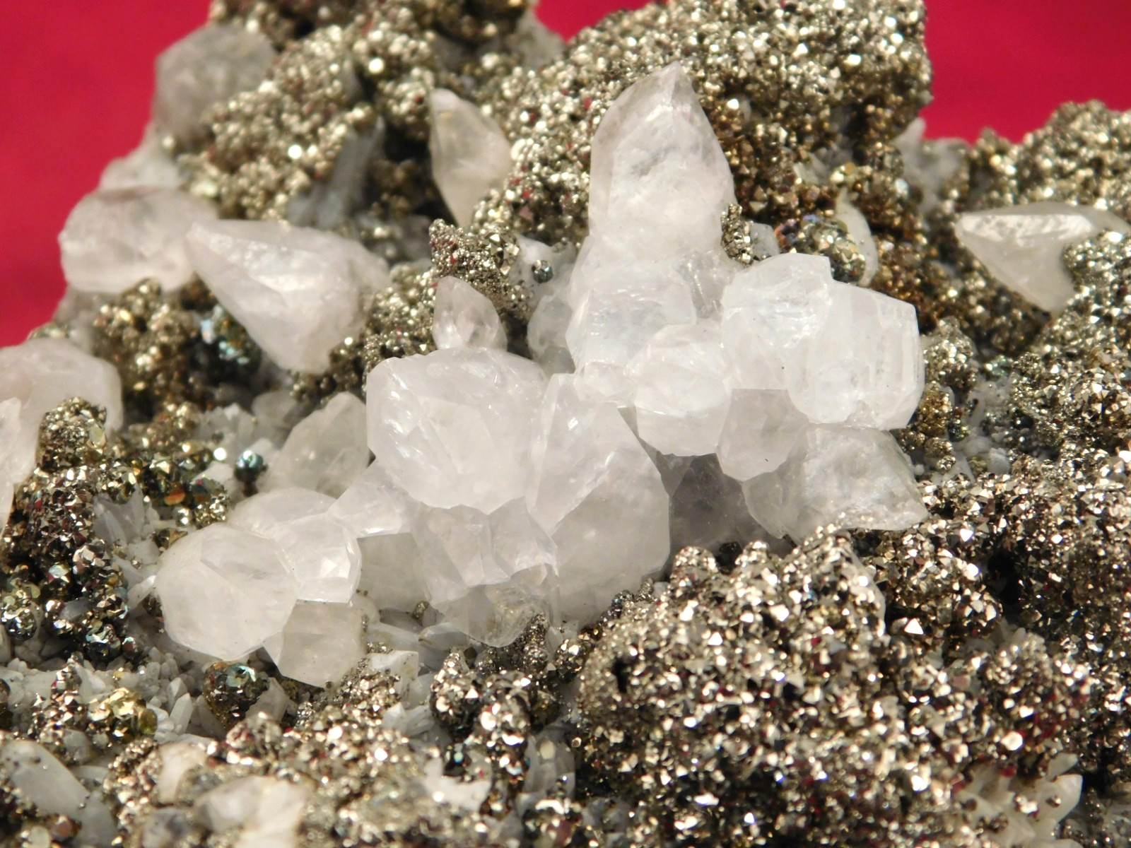Big! Druzy PYRITE Crystal Cluster w/ Fluorescent Calcite Crystals Mexico 949gr