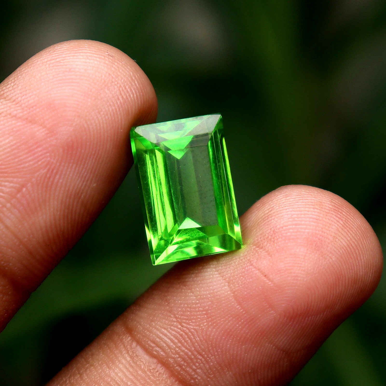 CERTIFIED Flawless Green Peridot 10.20 Ct Baguette Cut Natural Loose Gemstone