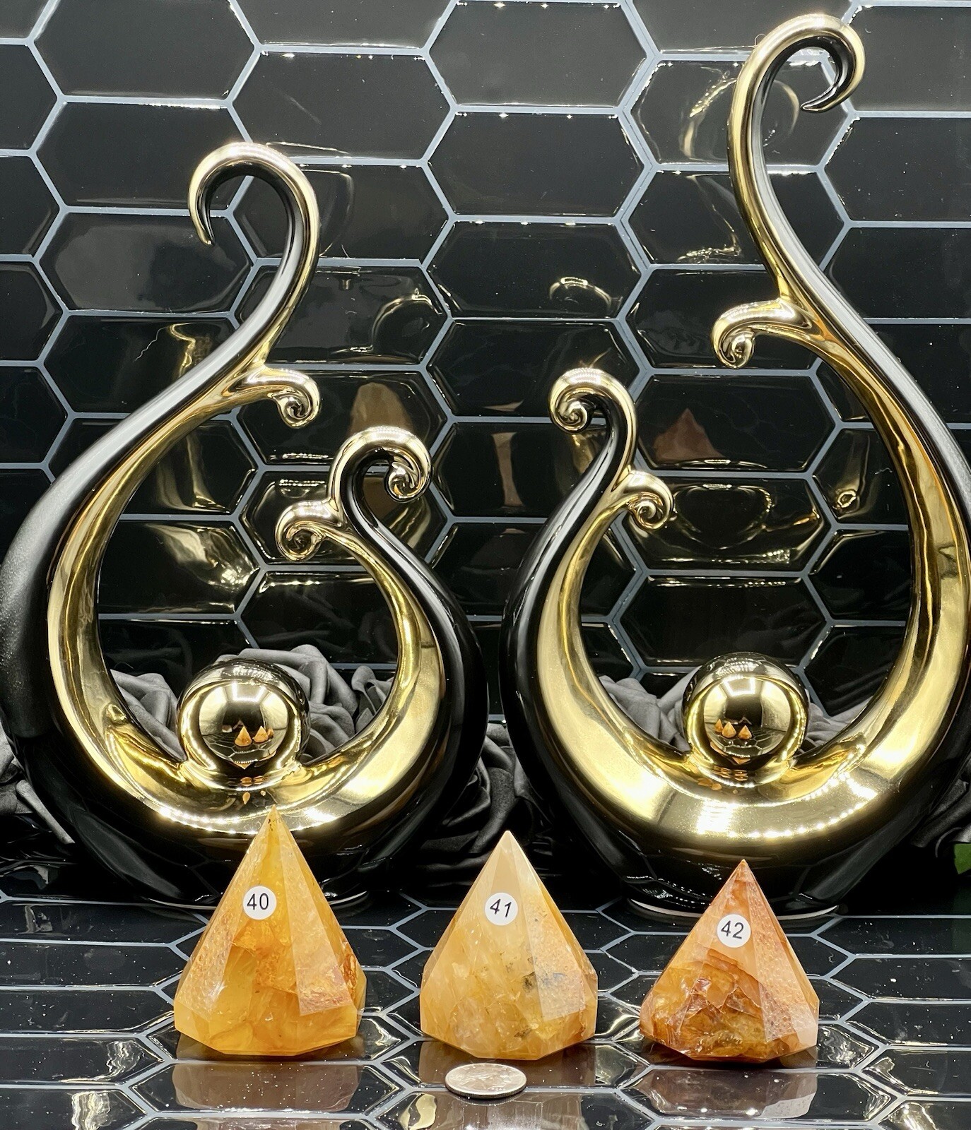 Golden Healer Amazing Diamond Pyramids Some dendrite Free ship & Gift