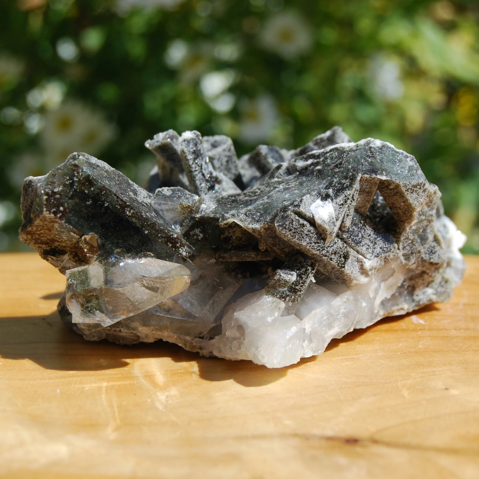 4in 236g Chlorite Optical Quartz Crystal Cluster, Corinto, Brazil
